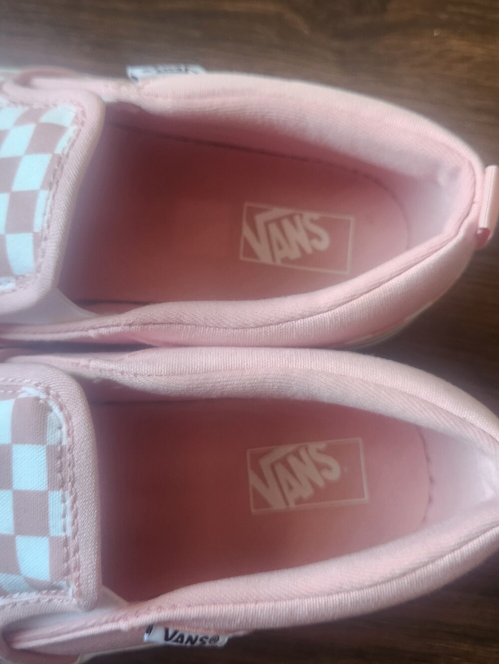 Vans Slip-On Checkerboard Sneakers in Light Pink & White - Picture 4 of 9